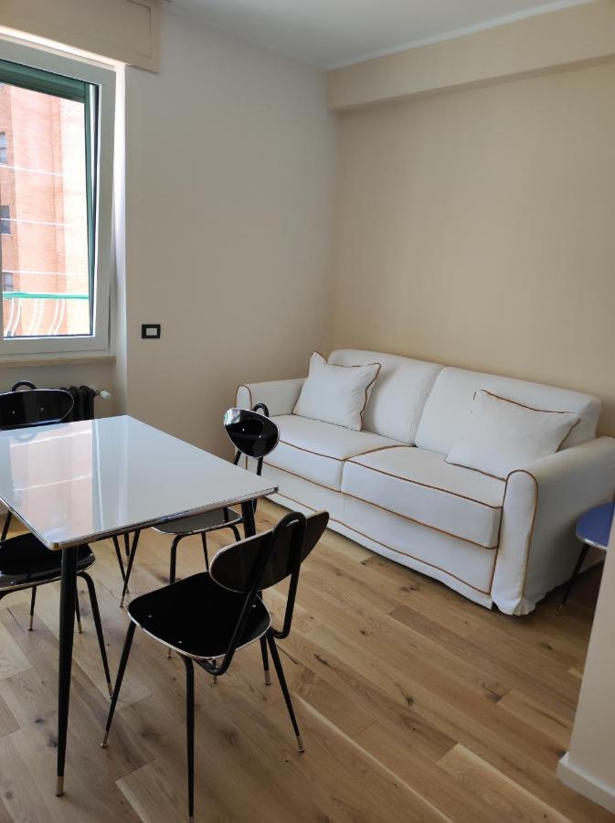 Apartment Rock N - Colosseo - Via Leonina Rom
