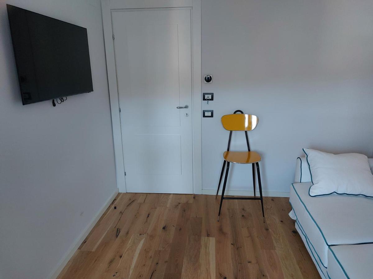 Rock N - Colosseo - Via Leonina Apartment Rom